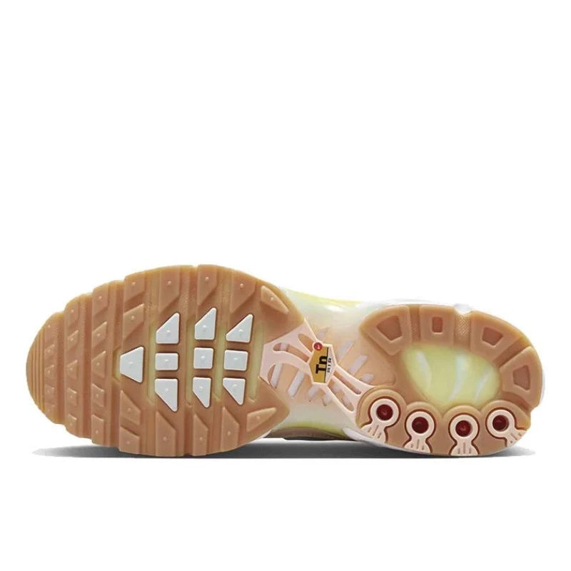 Nike Air Max Plus Crimson Tint - DZ3671-800