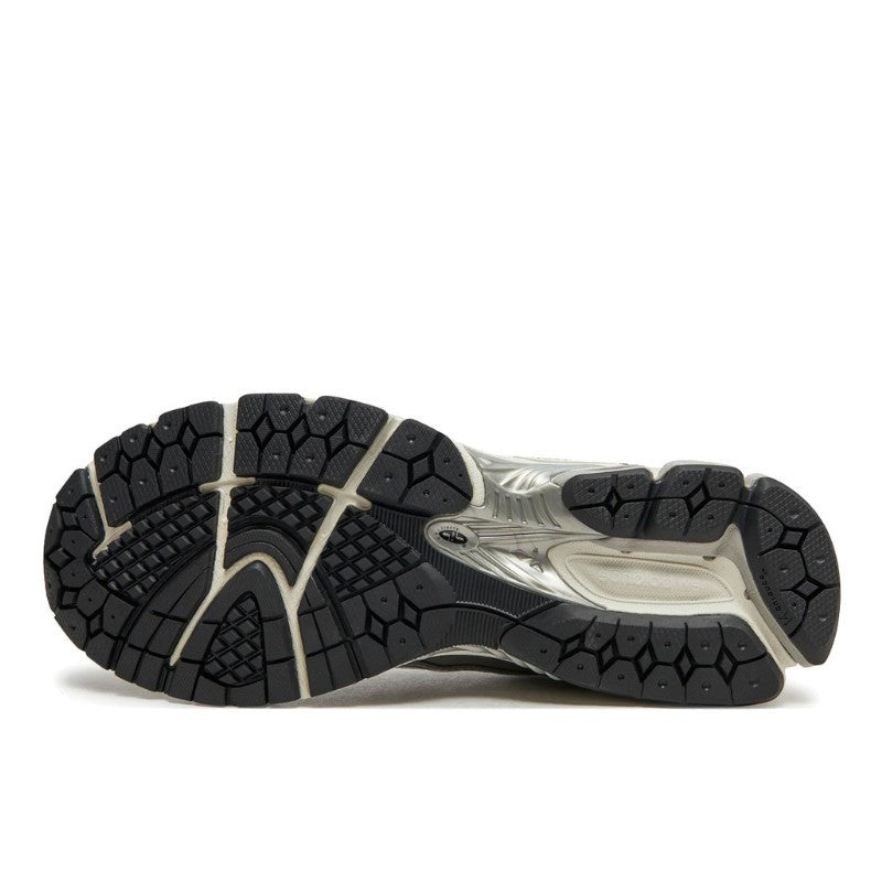 New Balance 1906R Silver Black - M1906RER