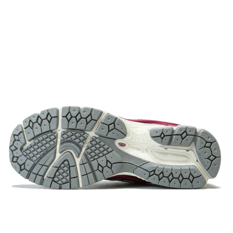 New Balance 2002R Suede Pack Red Wine - M2002RHA