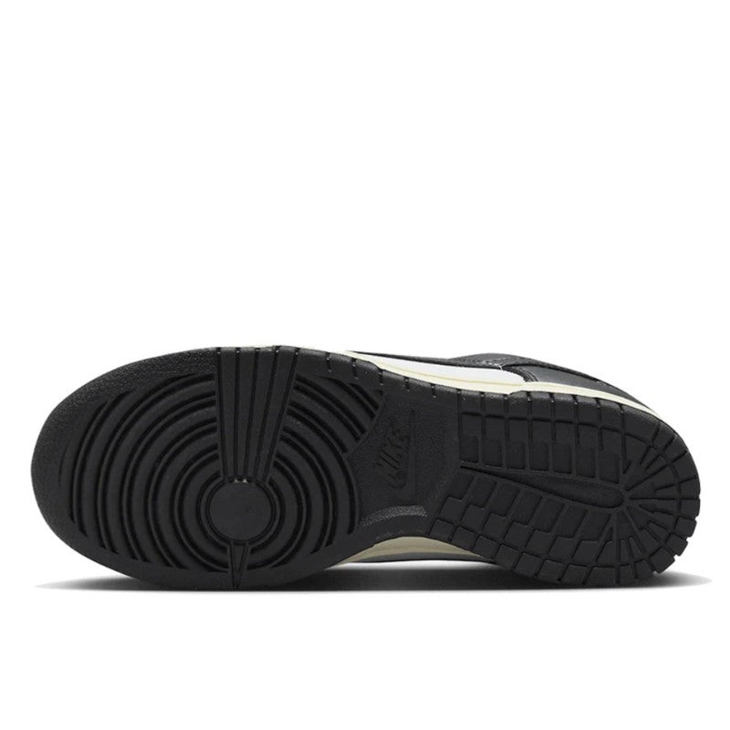 Nike Dunk Low Vintage Panda - FQ8899-100