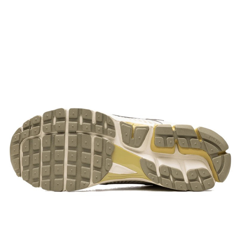 Nike Zoom Vomero 5 Light Bone Medium Olive - FV0397-001