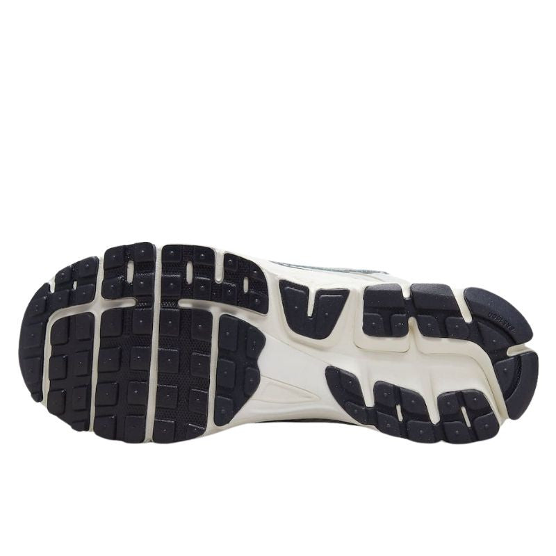 Nike Zoom Vomero 5 Photon Dust - FD0884-025