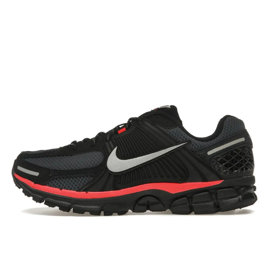 Nike Zoom Vomero 5 Black Metallic University Red