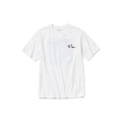 Uniqlo T-Shirt KAWS Artbook Cover