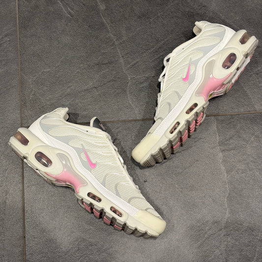 Air Max Plus Summit White Pink Rise - Taille 42 (Occasion)