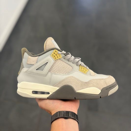Air Jordan 4 SE Craft Photon Dust - Taille 44 (Occasion)