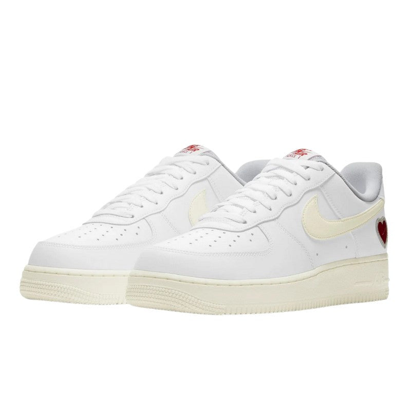 Nike Air Force 1 Low Valentine's Day (2021) - DD7117-100