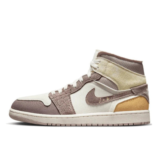 Air Jordan Air Jordan 1 Mid SE Craft Sail Taupe Haze - DM9652-102