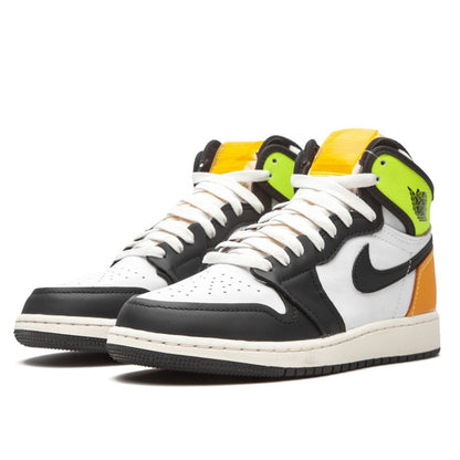 Air Jordan Air Jordan 1 Retro High OG Volt Gold - 555088-118 / 575441-118
