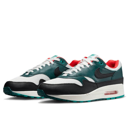 Nike Air Max 1 Liverpool Lebron James - FB8914-100