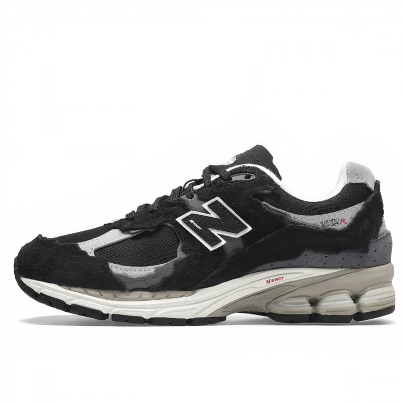 New Balance 2002R Protection Pack Black - M2002RDJ