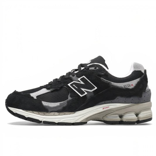 New Balance 2002R Protection Pack Black - M2002RDJ