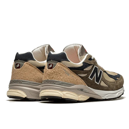 New Balance 990 v3 Made In USA Green Cream - M990TO3