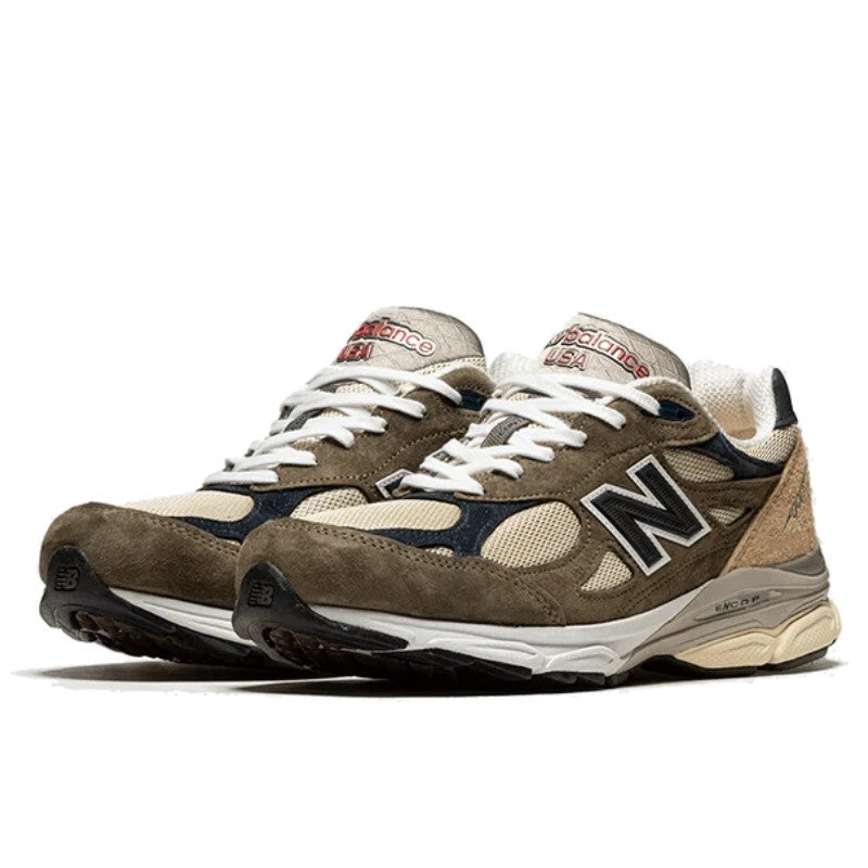 New Balance 990 v3 Made In USA Green Cream - M990TO3
