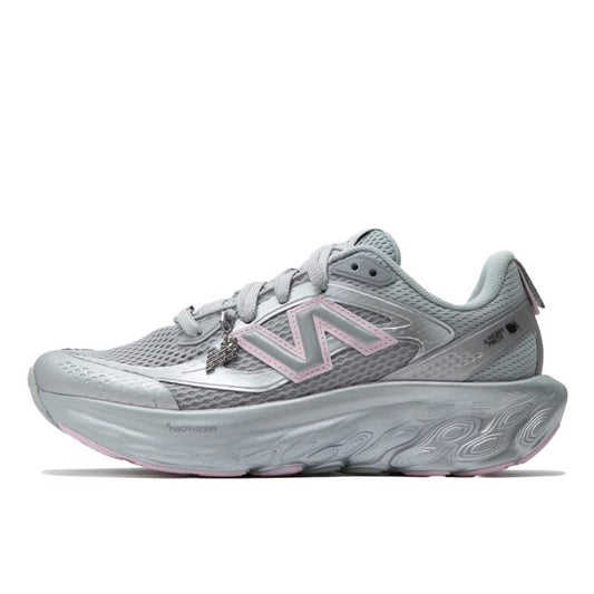New Balance Fresh Foam Trainer GANNI Silver Metallic - UTRNGA