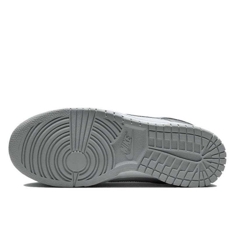 Nike Dunk Low Metallic Silver - FV1311-100