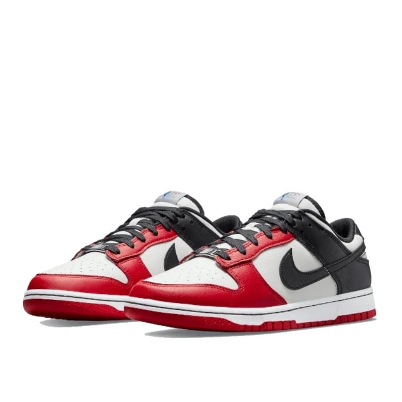 Nike Dunk Low NBA 75th Anniversary Chicago Bulls - DD3363-100 / DO6288-100