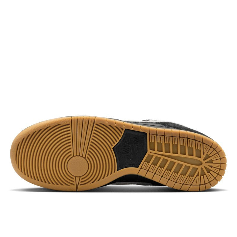Nike Dunk Low Pro SB Black White Gum - HF3704-003