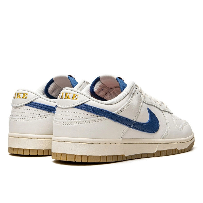 Nike Dunk Low SE Sail Dark Marina Blue - DX3198-133