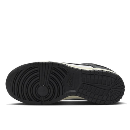 Nike Dunk Low Vintage Panda - FQ8899-100