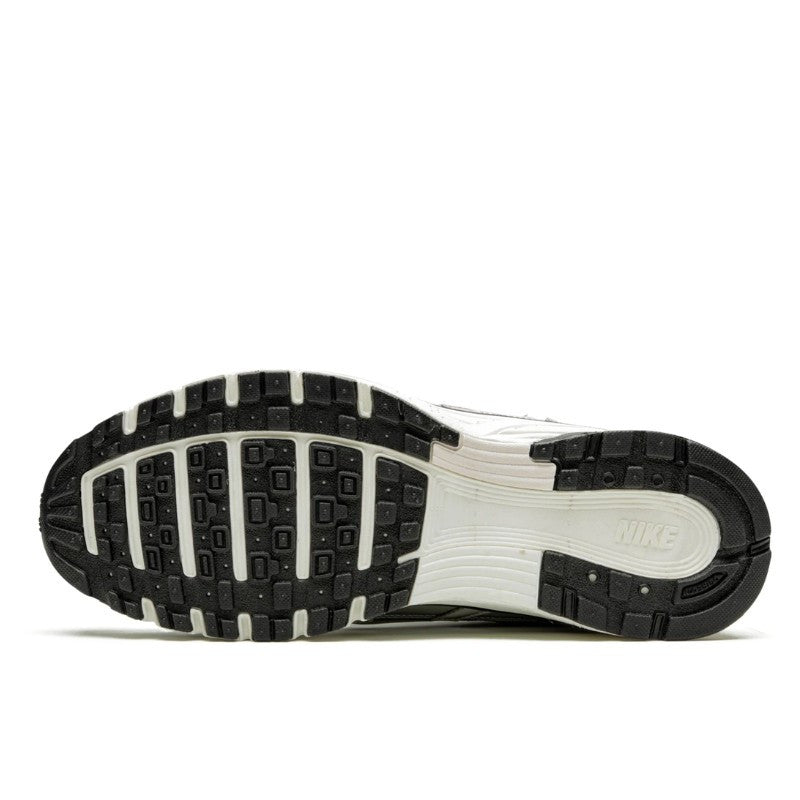 Nike P-6000 Metallic Silver - CN0149-001