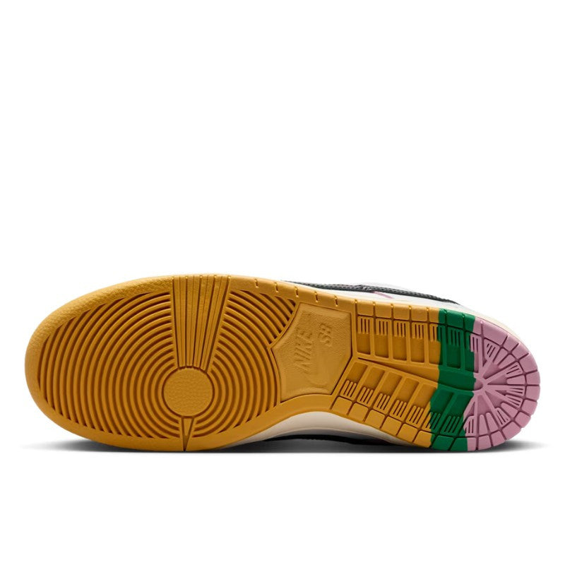 Nike SB Dunk Low CSEF - HJ4132-100