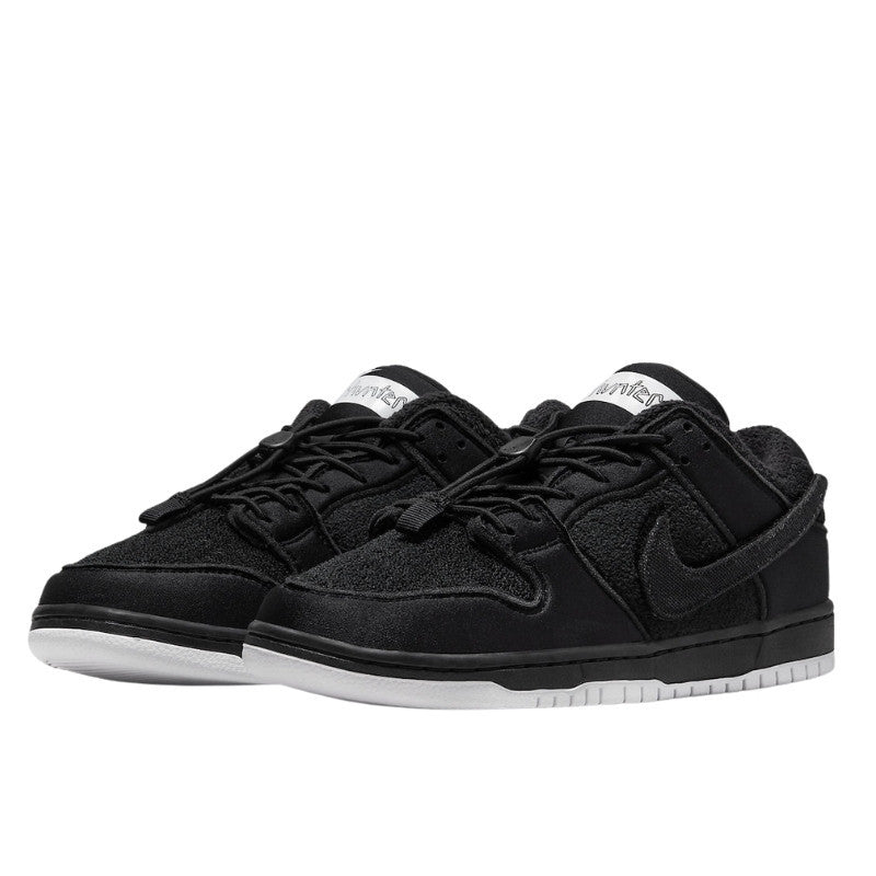 Nike SB Dunk Low Gnarhunters - DH7756-010