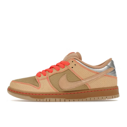 Nike SB Dunk Low Pro Som Tum - IB6206-701