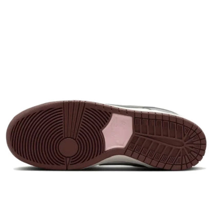 Nike SB Dunk Low Yuto Horigome - FQ1180-001