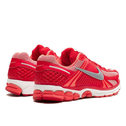 Nike Zoom Vomero 5 SP University Red - FN6833-657