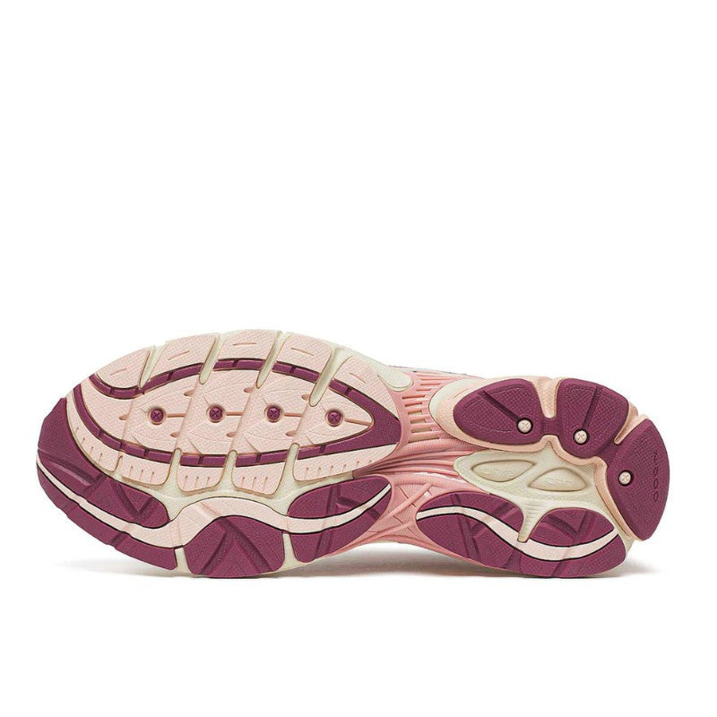 Saucony ProGrid Omni 9 Ivory Peony - S70739-15