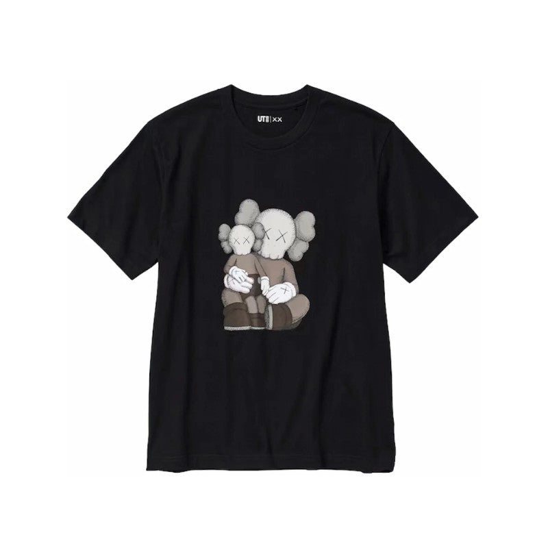 Uniqlo Uniqlo T-Shirt KAWS Black Graphic - 467775