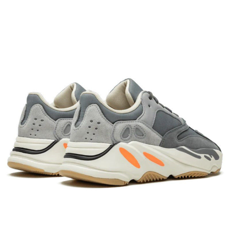 Adidas Yeezy 700 Magnet - FV9922