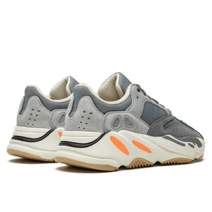 Adidas Yeezy 700 Magnet - FV9922