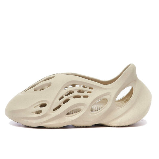 Adidas Yeezy Foam RNNR Sand - FY4567