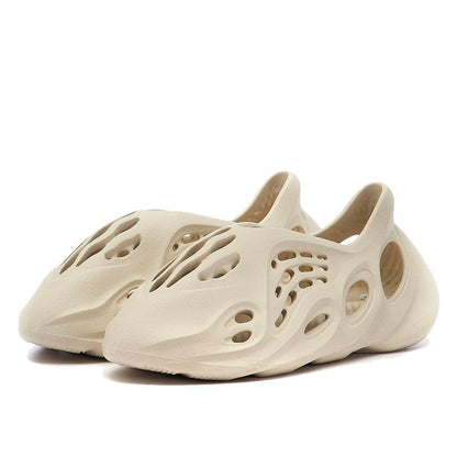 Adidas Yeezy Foam RNNR Sand - FY4567